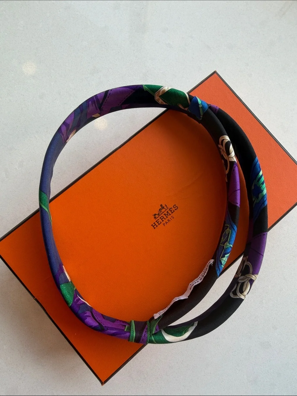 Like hew HERMES Purple & Green Silk Twilly Headband